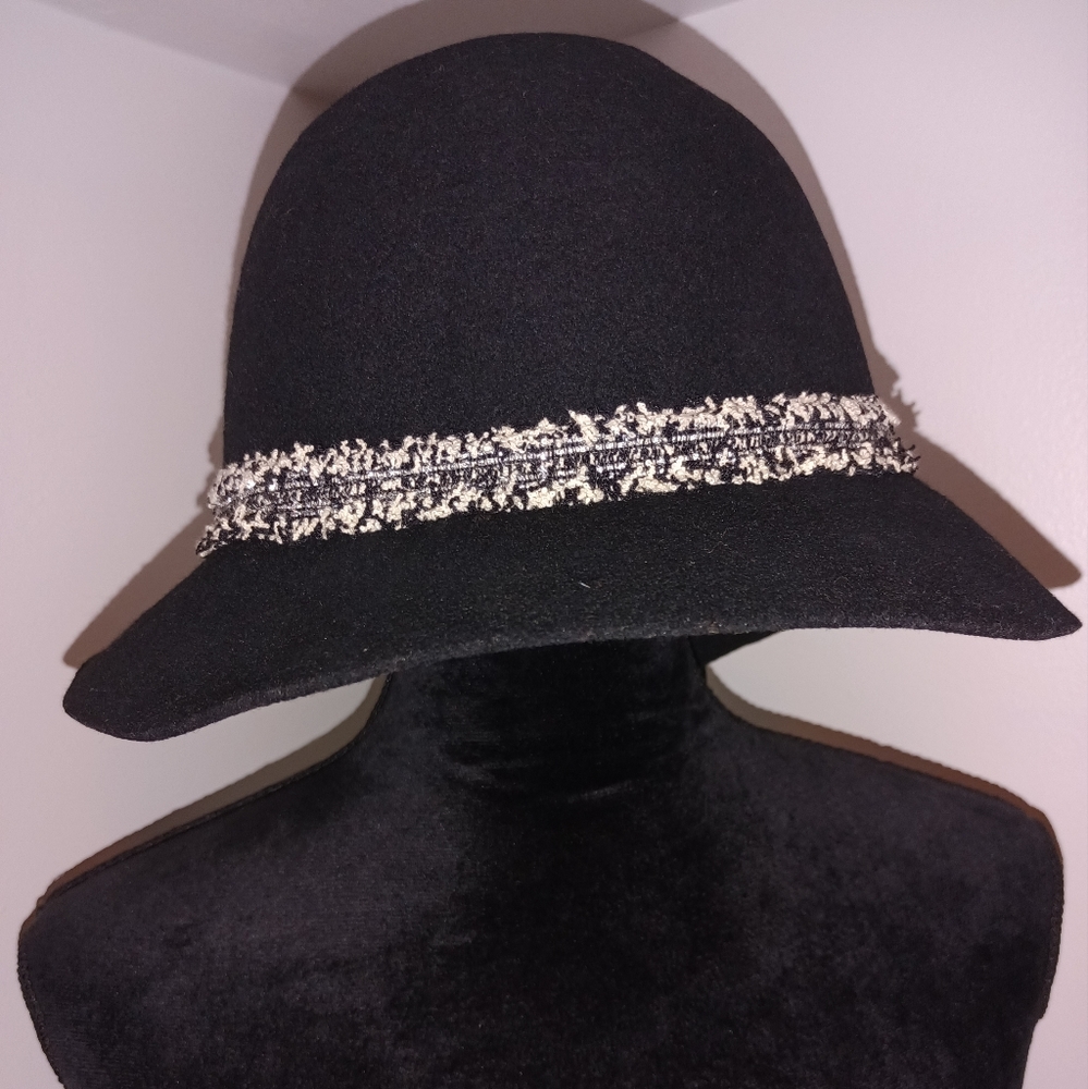 Nine West Fall/Winter Hat